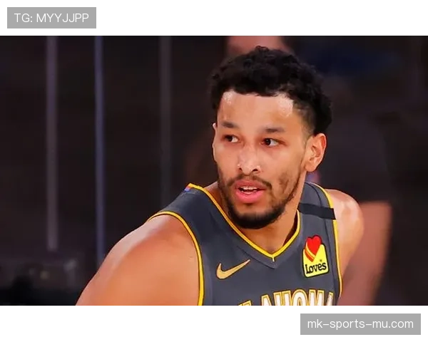 埃尔顿·布兰德内线篮板率提升显著助力球队防守端稳固